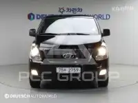 2017 Hyundai Starex