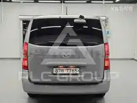 2017 Hyundai Starex