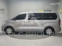 2017 Hyundai Starex