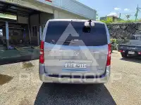 2017 Hyundai Starex