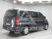 2017 Hyundai Starex