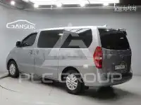 2017 Hyundai Starex