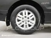 2017 Hyundai Starex