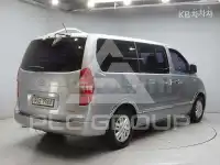 2017 Hyundai Starex