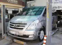 2017 Hyundai Starex