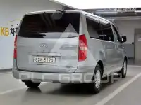 2017 Hyundai Starex