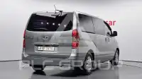 2017 Hyundai Starex