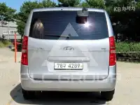 2017 Hyundai Starex