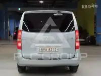 2017 Hyundai Starex