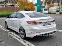 2017 Hyundai Avante