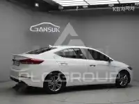 2017 Hyundai Avante
