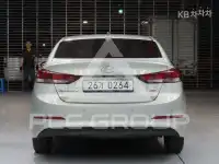 2017 Hyundai Avante