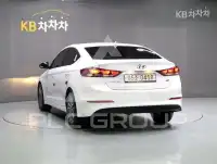 2017 Hyundai Avante