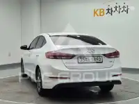 2017 Hyundai Avante