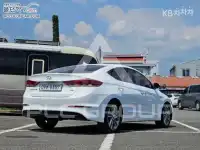 2017 Hyundai Avante