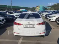 2017 Hyundai Avante