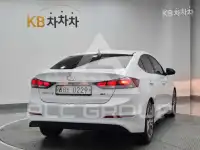 2017 Hyundai Avante