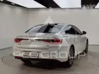2017 Renault Sm6