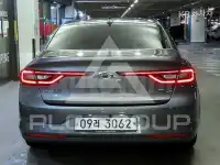 2017 Renault Sm6