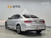 2017 Renault Sm6