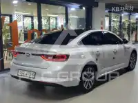 2017 Renault Sm6