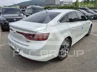 2017 Renault Sm6
