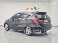2018 BMW 218