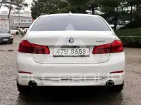 2018 BMW 523