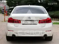 2018 BMW 523