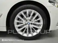 2018 BMW 523