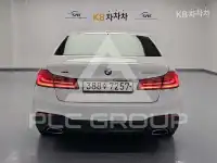 2018 BMW 523