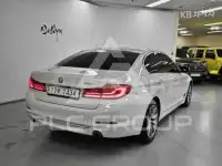 2018 BMW 523
