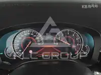 2018 BMW 523