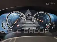 2018 BMW 523