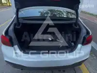 2018 BMW 523