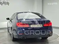 2018 BMW 523