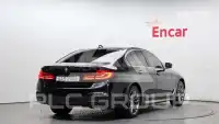 2018 BMW 523