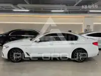2018 BMW 523