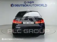 2018 BMW 523