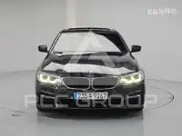 2018 BMW 523