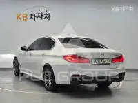 2018 BMW 523