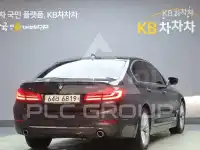 2018 BMW 523