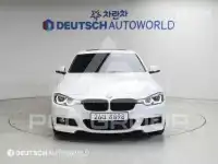 2018 BMW 330