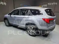 2018 Honda PILOT