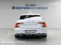2018 Volvo S90