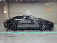2018 Porsche Cayman