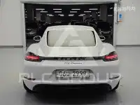2018 Porsche Cayman