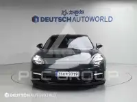 2018 Porsche Panamera