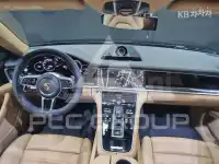 2018 Porsche Panamera