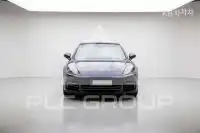 2018 Porsche Panamera